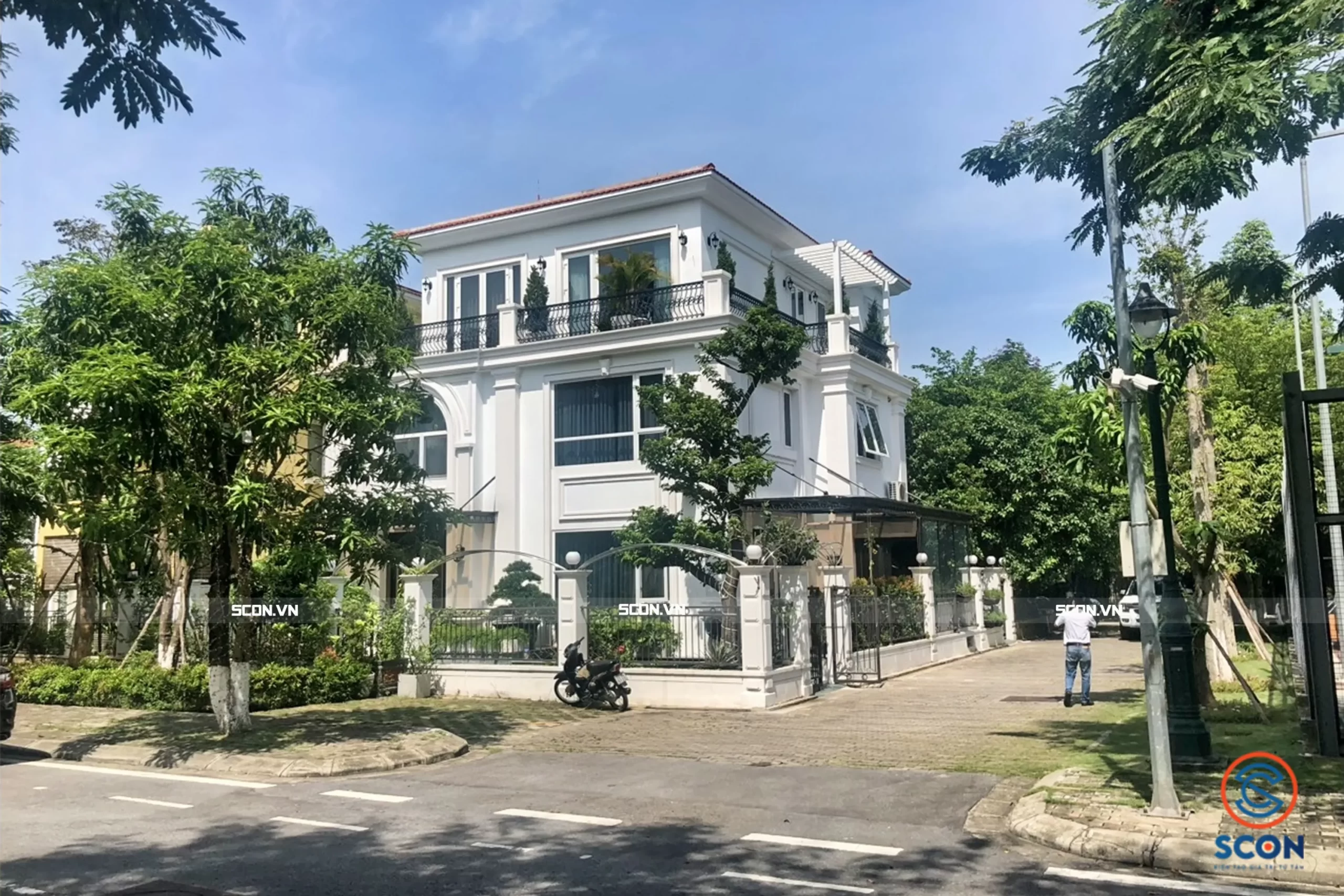 thi-cong-cai-tao-biet-thu-splendora-scon